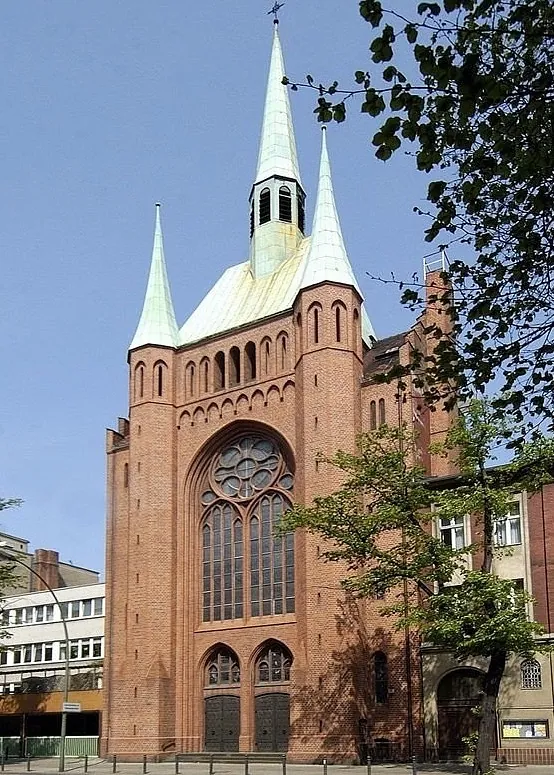 Die Kirche von St. Elisabeth Außen